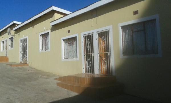 Amafana Guest House Mount Frere Extérieur photo